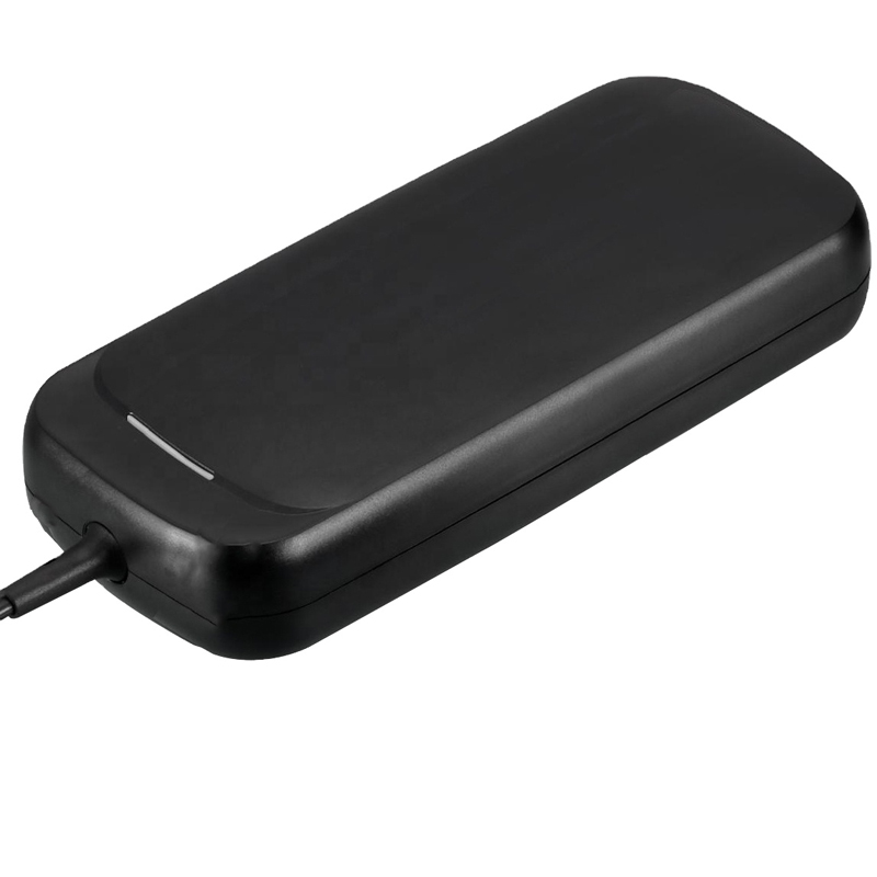 120 W batterijlader