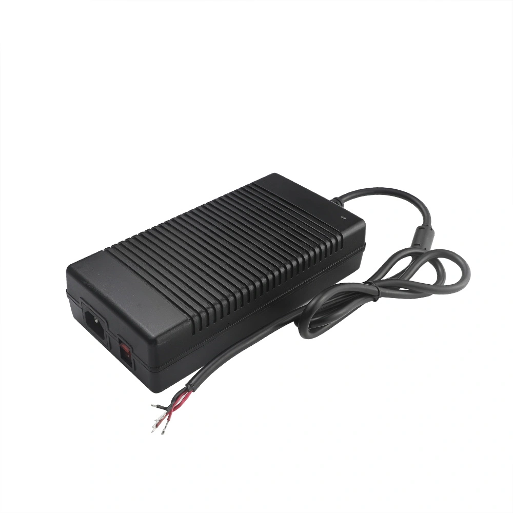 300 W desktop-voedingsadapter met schakelknop